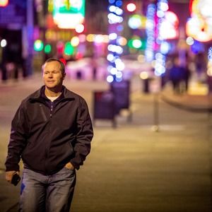 Meet your Posher, Max